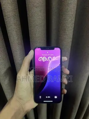 Apple iPhone XS (Used)