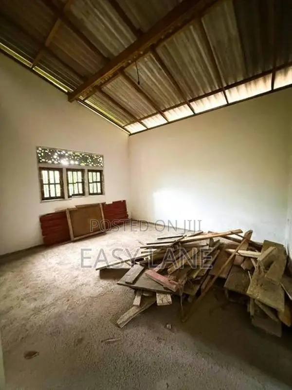 House for Sale in Nittambuwa