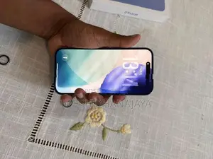 Apple iPhone 16 (Used)