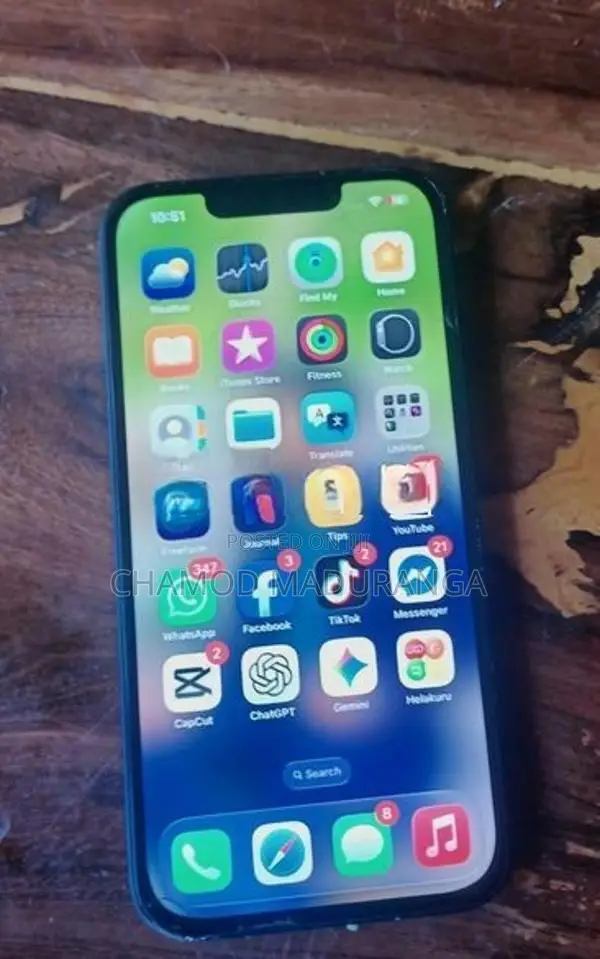 Apple iPhone 13 (Used)