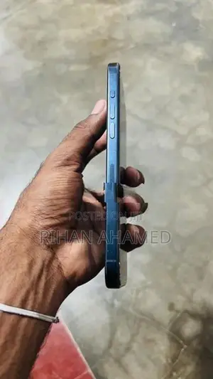Apple iPhone 15 Pro Max Titanium (Used)