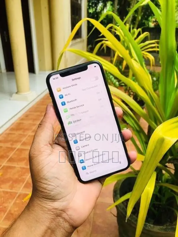 Apple iPhone 11 Pro 256GB (Used)