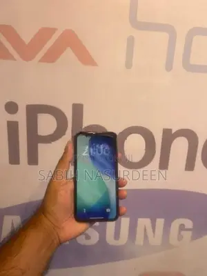 Apple iPhone 11 (Used)