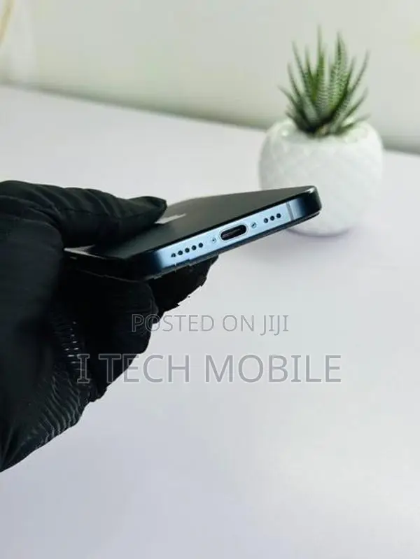 Apple iPhone 15 Pro 256GB (Used)