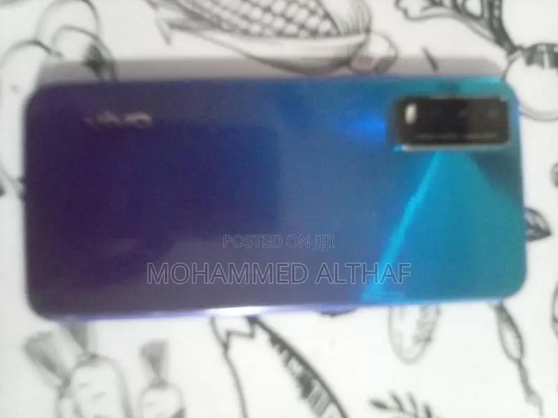 Vivo V20 (Used)