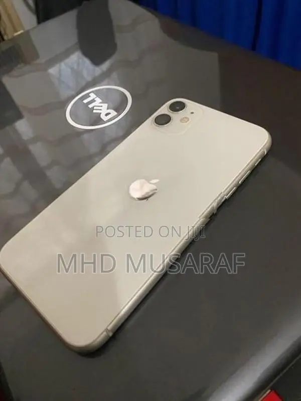 Apple iPhone 11 (Used)