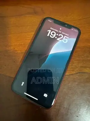 Apple iPhone 11 128GB (Used)