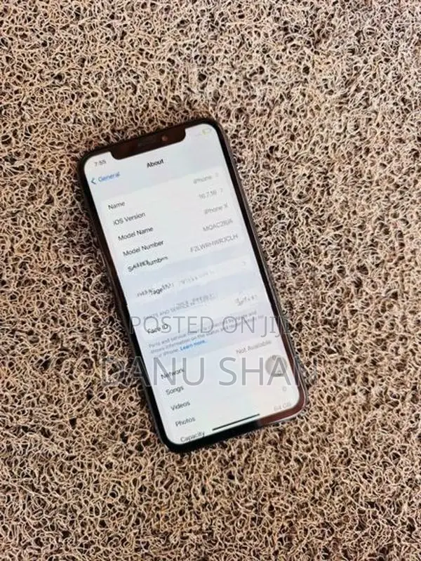 Apple iPhone X (Used)