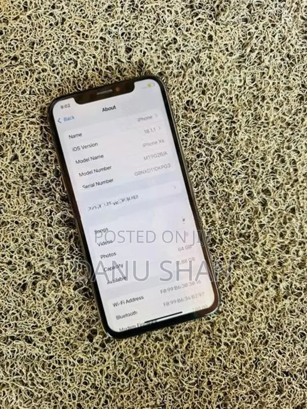 Apple iPhone XS (Used)