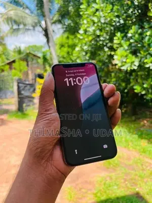 Apple iPhone XS (Used)