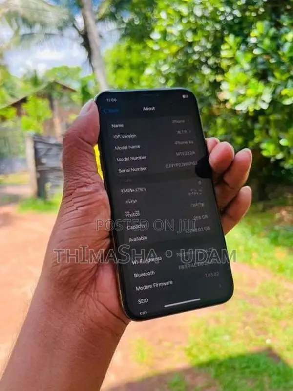 Apple iPhone XS (Used)