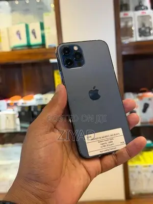 Apple iPhone 12 Pro 128GB (Used)