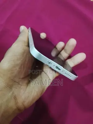 Apple iPhone 13 (Used)
