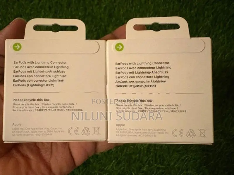 Apple EarPods (Lightning Connector)
