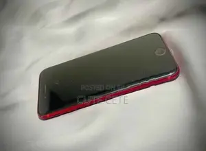 Apple iPhone SE 2 (Used)