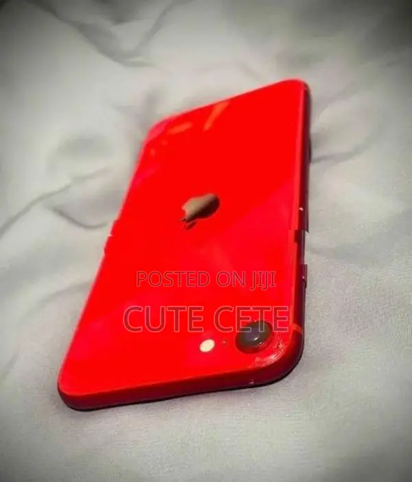 Apple iPhone SE 2 (Used)