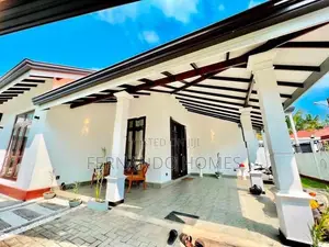 ගෙදර බඩුත් සමග විකුණන නව නිවස මීගමුව