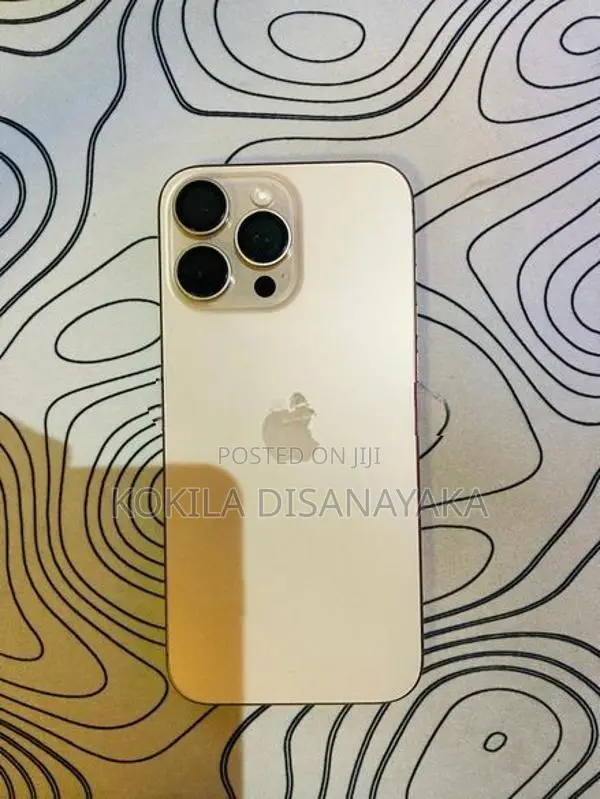 Apple iPhone 16 Pro Max (Used)