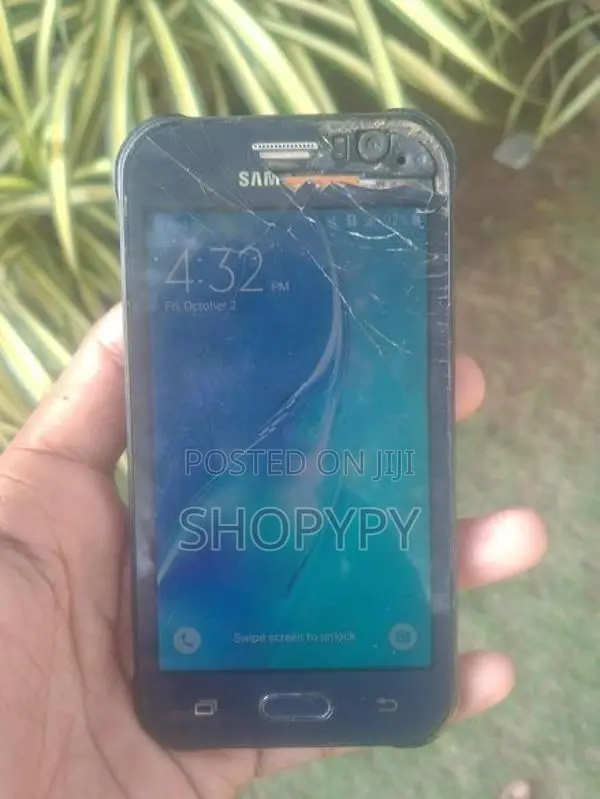 Samsung Galaxy J1 (Used)