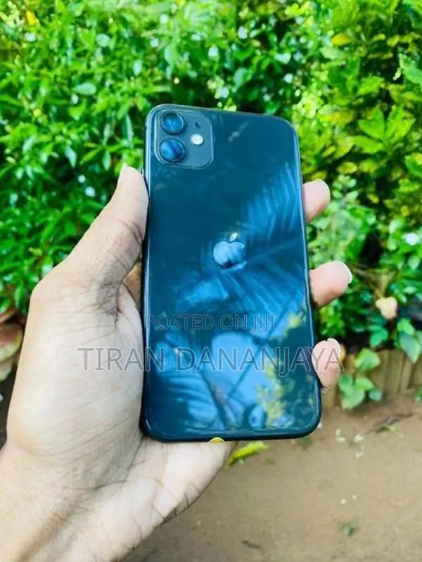 Apple iPhone 11 128GB (Used)