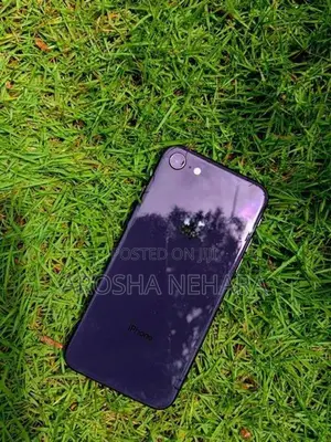 Apple iPhone 8 (Used)