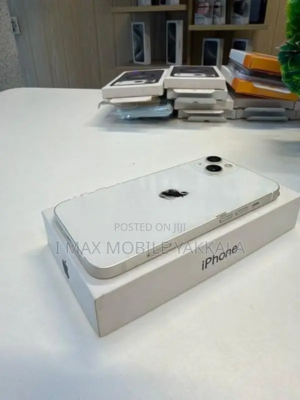 Apple iPhone 13 128GB (Used)