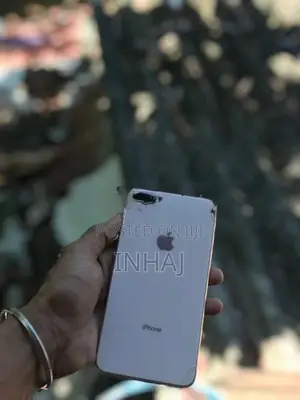 Apple iPhone 8 Plus (Used)