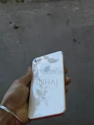 Apple iPhone 8 Plus (Used)