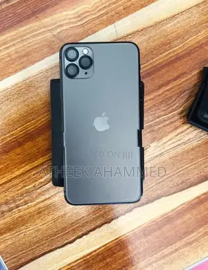 Apple iPhone 11 Pro Max (Used)