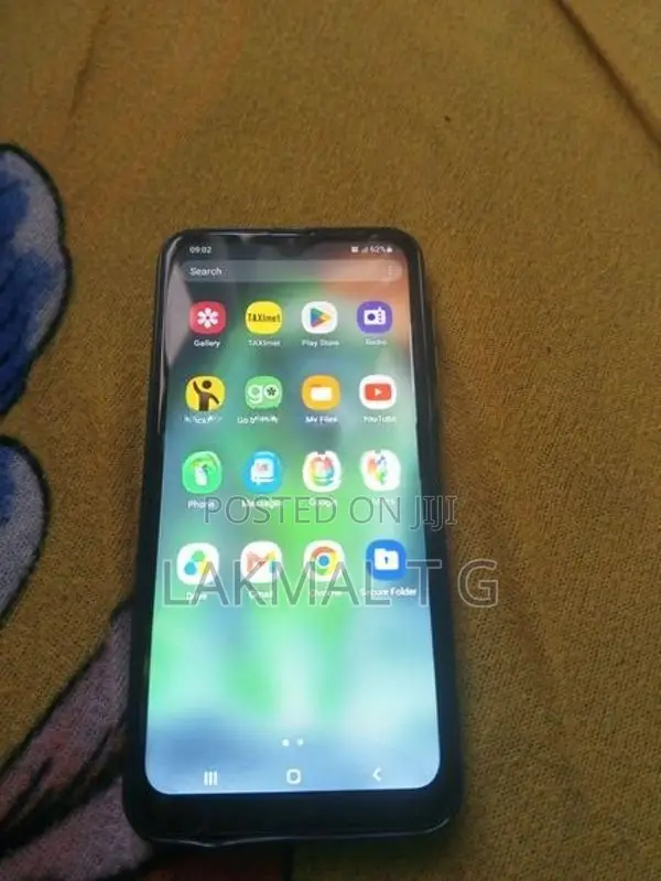 Samsung Galaxy A20 (Used)