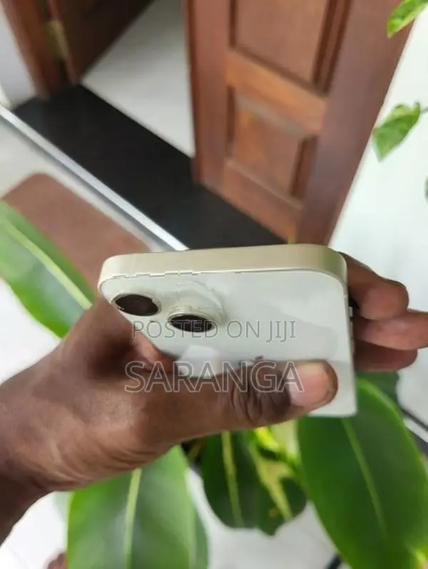 Apple iPhone 14 (Used)