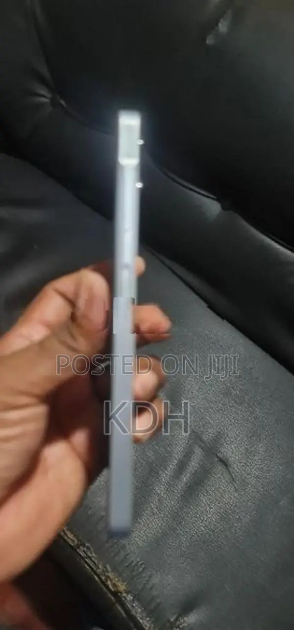 Samsung Galaxy A06 (Used)