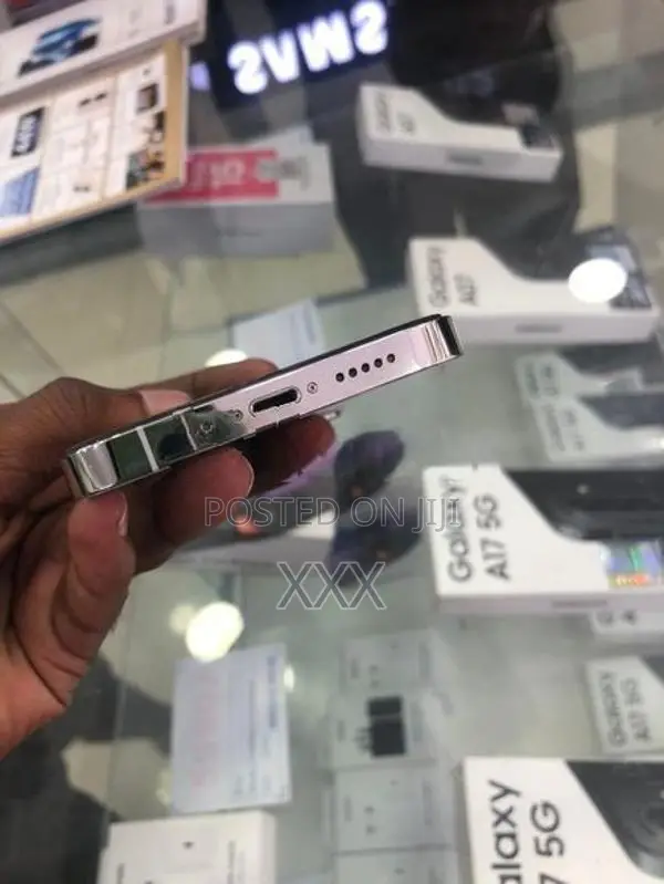 Apple iPhone 13 Pro (Used)