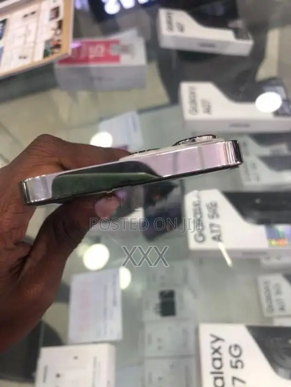 Apple iPhone 13 Pro (Used)
