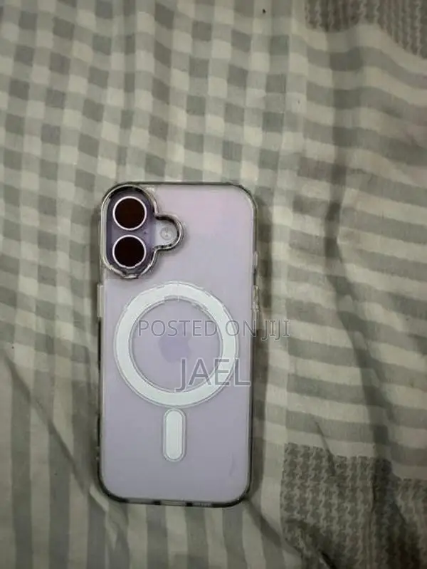 Apple iPhone 17 (Used)