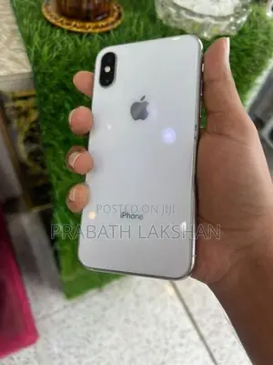 Apple iPhone XS 256GB (Used)