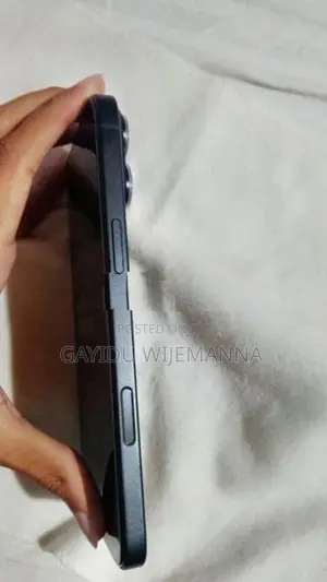 Apple iPhone 16 Plus (Used)