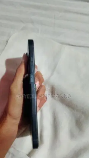 Apple iPhone 16 Plus (Used)