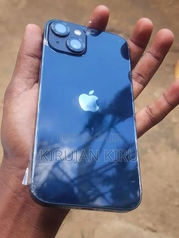 Apple iPhone 13 (Used)