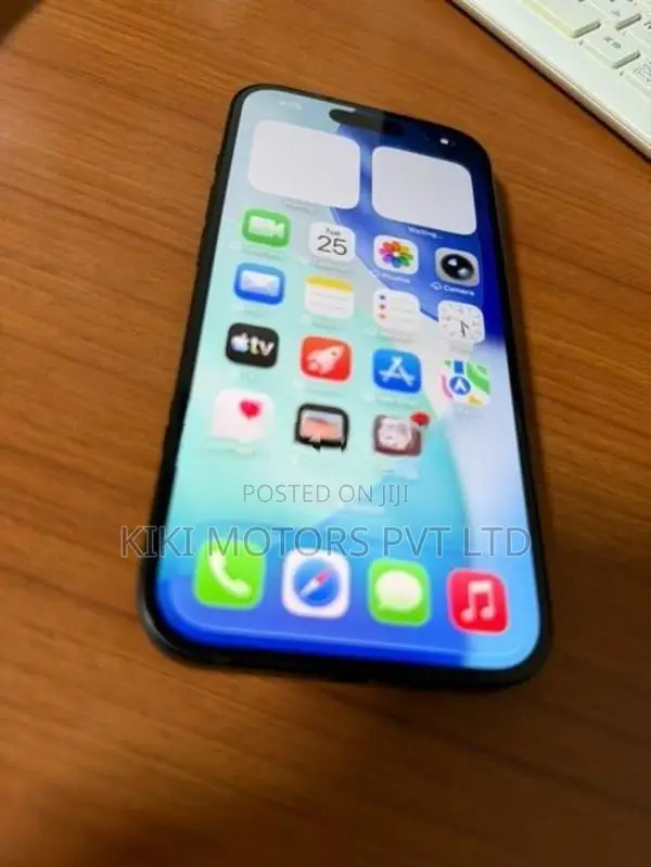 Apple iPhone 15 (Used)