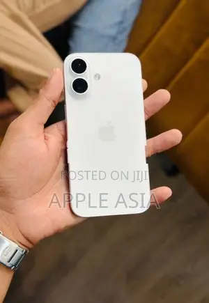 Apple iPhone 16 128GB (Used)
