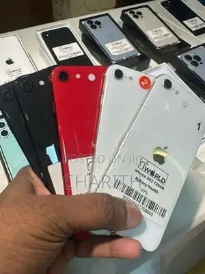 Apple iPhone SE 2 (Used)