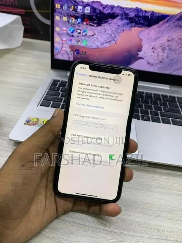 Apple iPhone XR (Used)