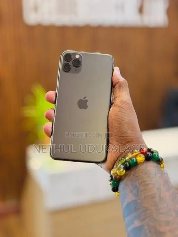 Apple iPhone 11 Pro Max 512GB (Used)