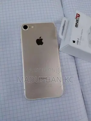 Apple iPhone 7 32GB ZPA (Used)