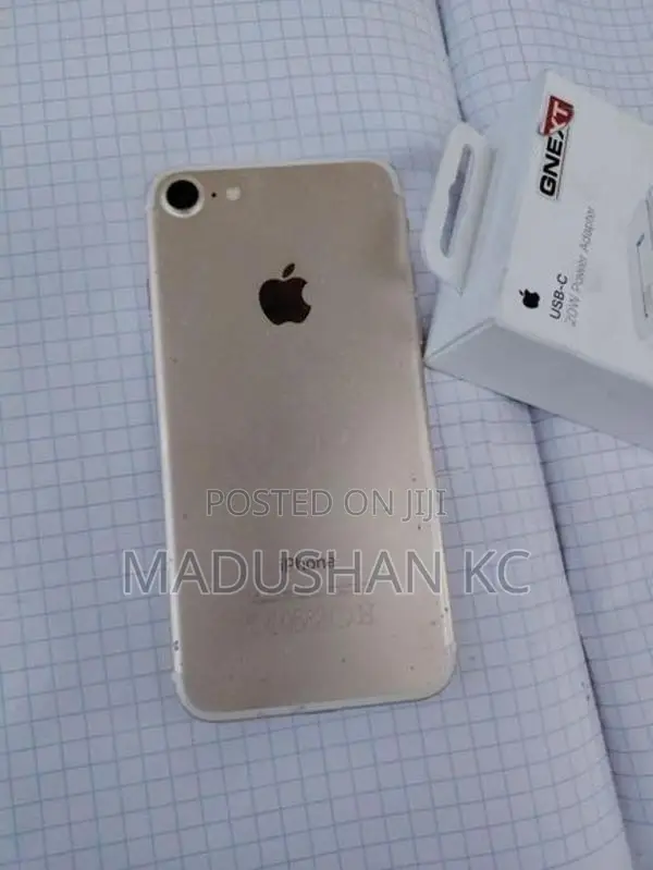 Apple iPhone 7 32GB ZPA (Used)