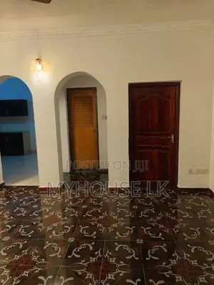 House for Sale in Borella Colombo 08