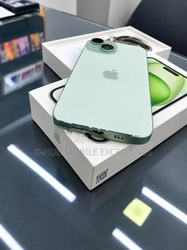 Apple iPhone 15 128GB (Used)