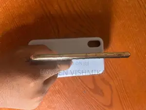 Apple iPhone XS (Used)