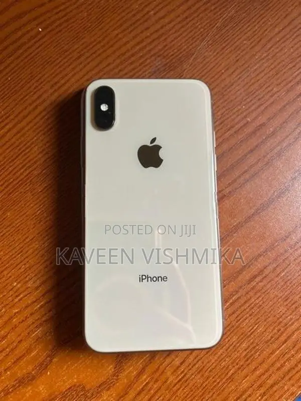 Apple iPhone XS (Used)